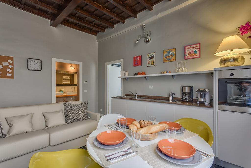 Romexperience Borgo Pio Διαμέρισμα Δωμάτιο φωτογραφία